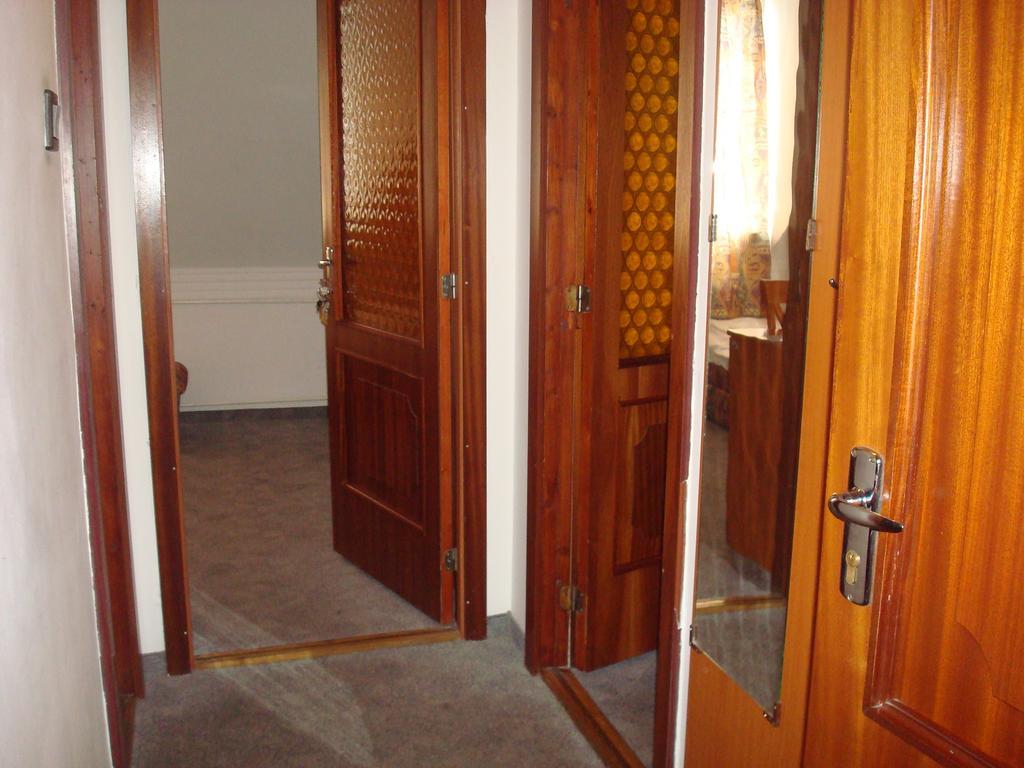 Hotel Termal Tiszaujvaros Ruang foto