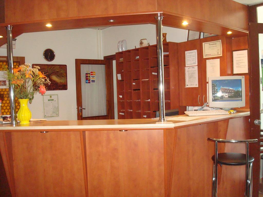 Hotel Termal Tiszaujvaros Bagian luar foto